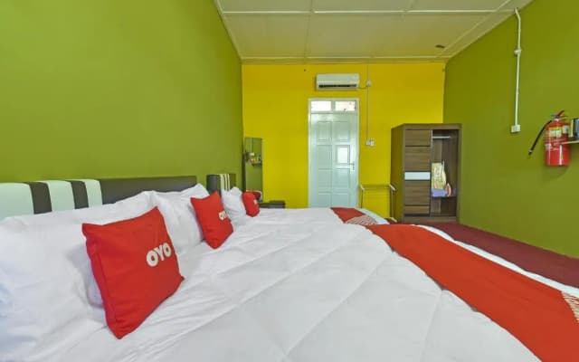 Hotel O Bari Indah Beach Resort - photo 4