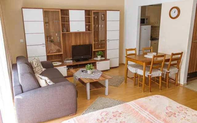 DnD Apartments - photo 4