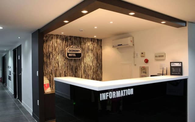Ekonomy Hotel - photo 2