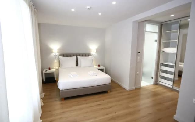 1900 Athenian House - photo 5