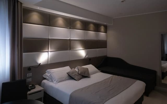 Hotel Eurogarden - photo 5