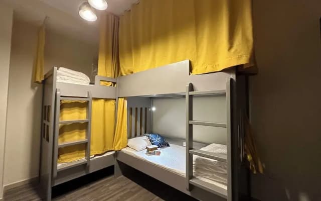 Sparkle View Hostel - photo 4