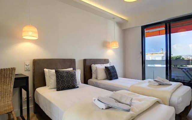 Nestor&Jeeves - SKY LIGHT TERRACE - Hyper center - By sea - Top floor - photo 2