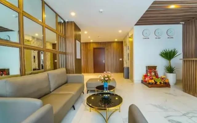 Gia Ninh Hotel Ha Long - photo 2