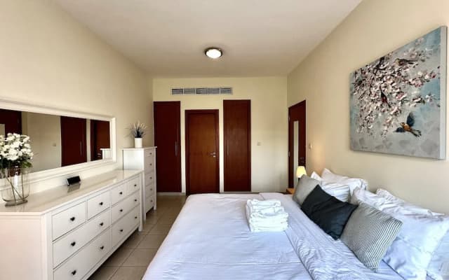 Lux BnB I Turia Tower I Lake & Garden View - photo 5
