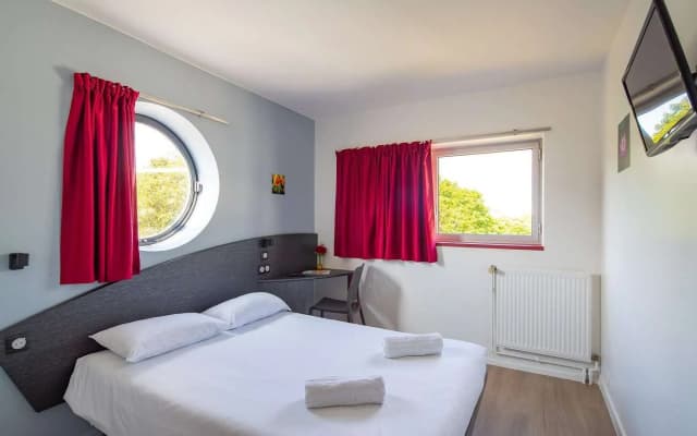 Hotel CIS Paris Kellermann - photo 2