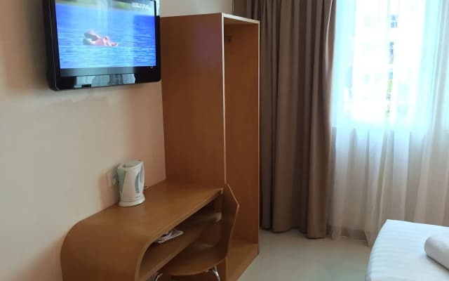 Hotel Asia - photo 4