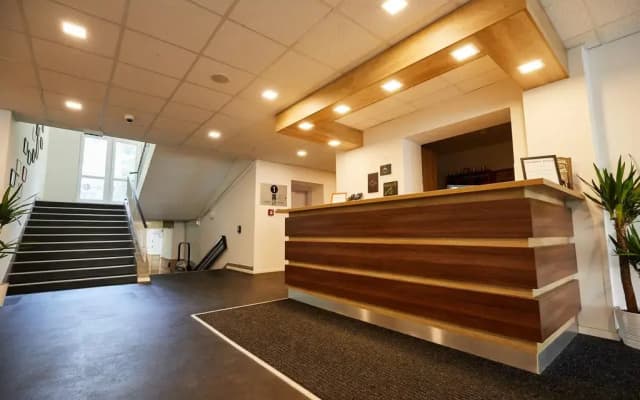 University Hotel - photo 2