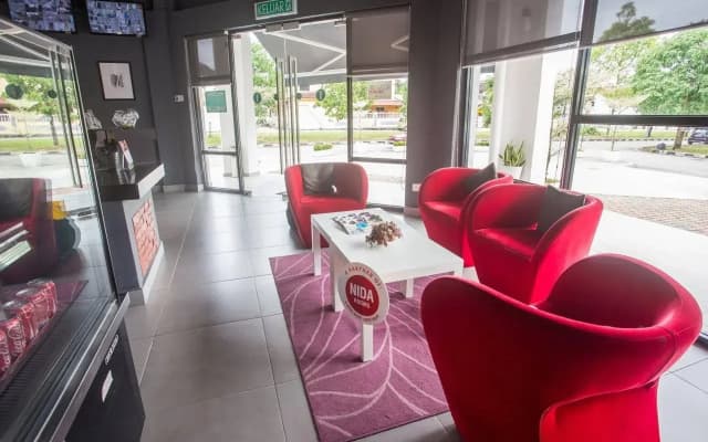 OYO 246 Link Inn (Sanitized Stay) - photo 2