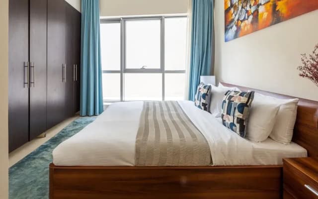 Elegant and Modern 1BR in Dubai Marina! - photo 2