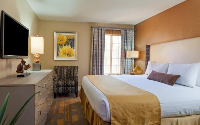 Holiday Inn Club Vacations at Desert Club Resort by IHG - photo 3