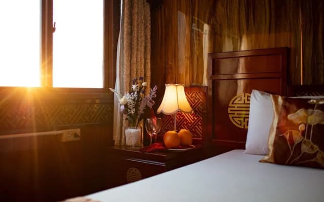 Cozy Bay Cruise - photo 2