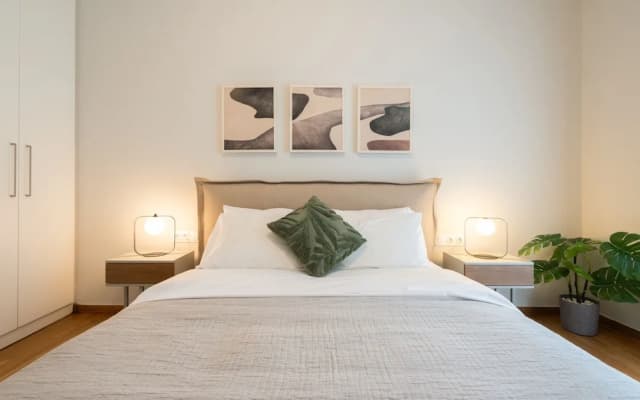 Digital Nomad Friendly Apt in Athens - photo 4