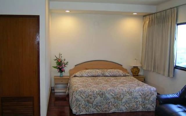 Piyavan Tower Serviced Apartment - photo 3