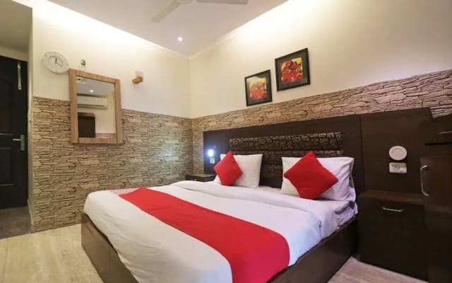 OYO 49069 A Suites - photo 5