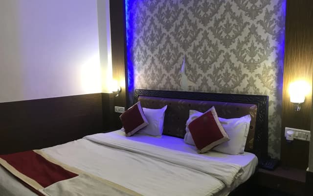 Hotel Perfect Palace - photo 2