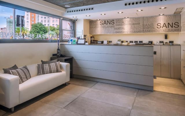 Hostal Sans - photo 2