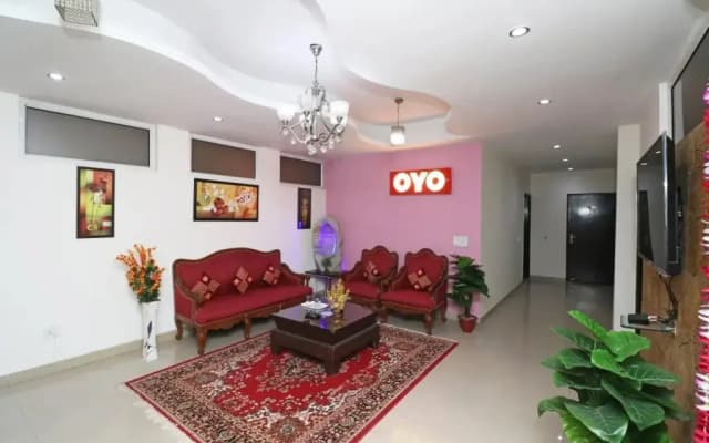 Kehar Palace by OYO Rooms - photo 2