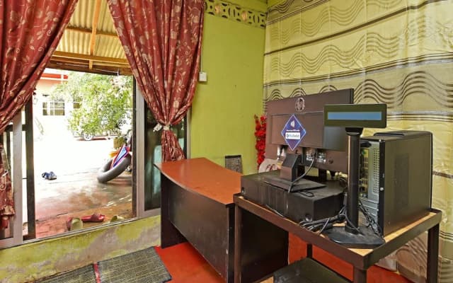 Capital O 90664 Rabi Hotel - photo 3