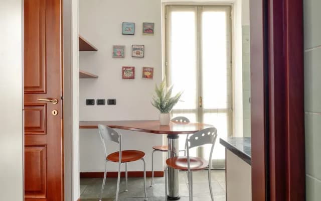 Delightful 2BR flat near Navigli - photo 5