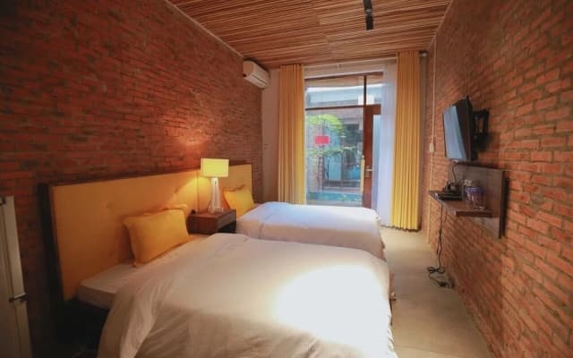 Len House - photo 2