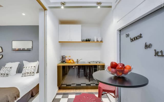 Sweet inn Apartments Trocadero - photo 2