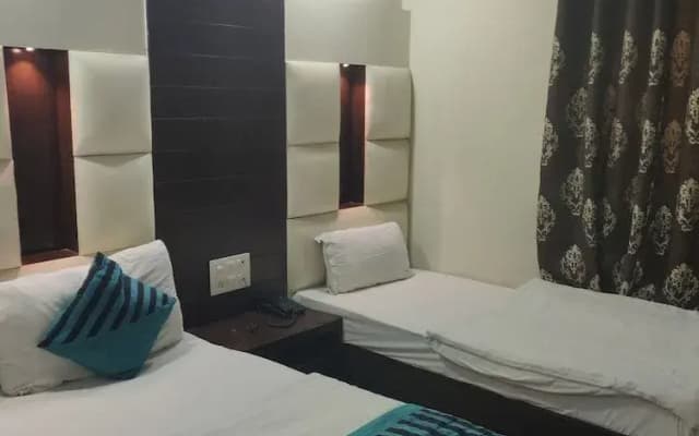 Hotel Tashkent Deluxe - photo 3