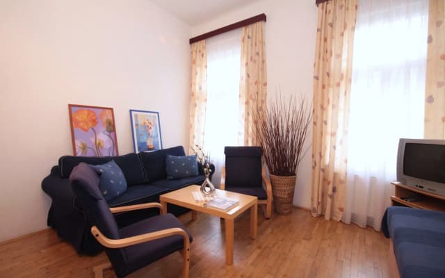 V lesicku residence - photo 3