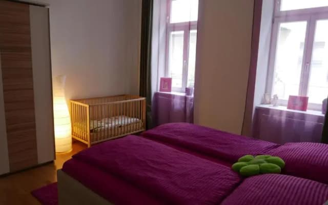 govienna - City Center Apartments - photo 2
