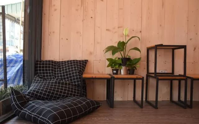 Bandai II Poshtel - photo 2