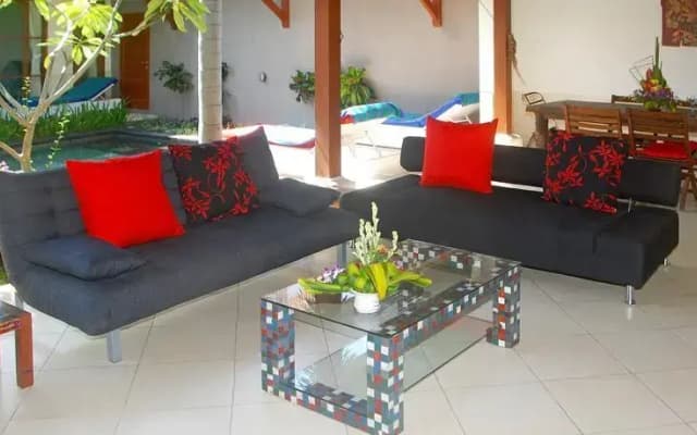 Coconut Villa Sanur - photo 3