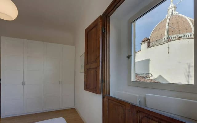Florence Apartments Home Feeling - photo 2