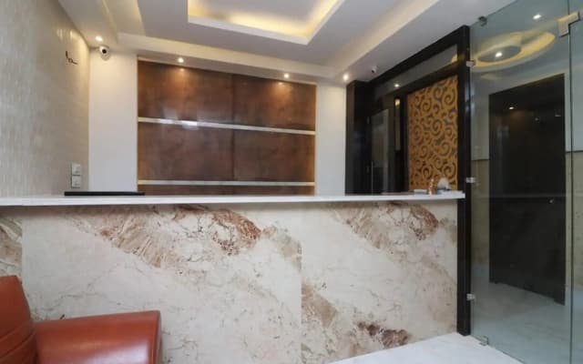 Hotel Iconic Suites By Excellent Hospitality - photo 2
