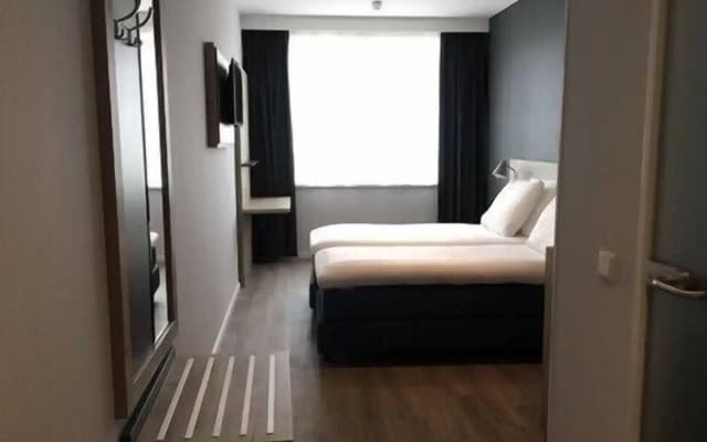 Joy Hotel - photo 4