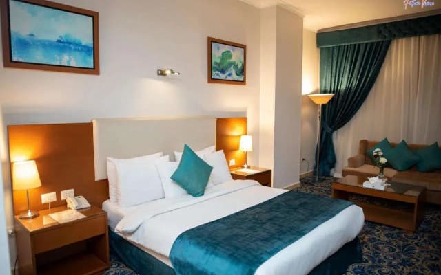Rehana Plaza Hotel - photo 4