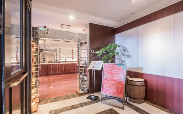 New Osaka Hotel Shinsaibashi - photo 2