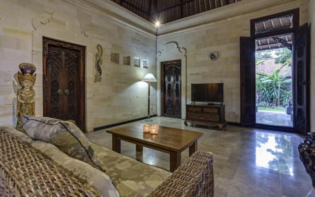 Villa Hibiscus Sanur - photo 5