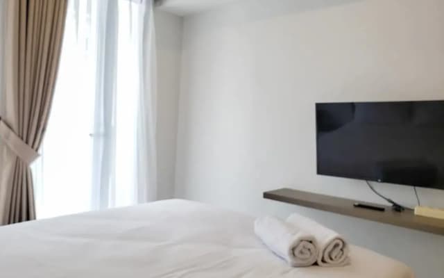 Fancy And Nice Studio At Tokyo Riverside Pik 2 Apartment - photo 4