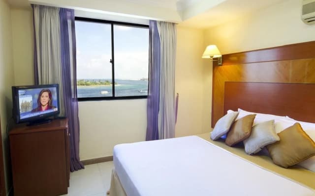 Mookai Hotel - photo 4