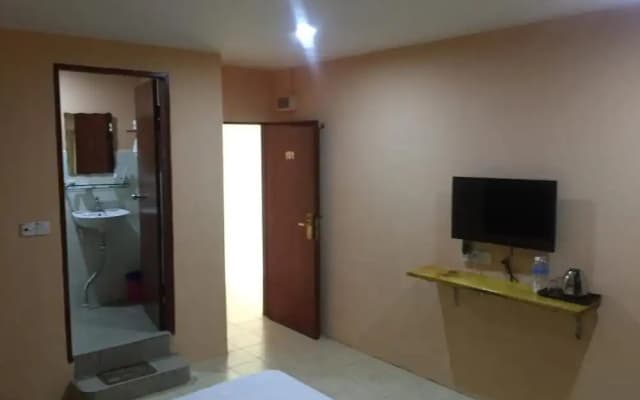 Indah Inn - photo 4