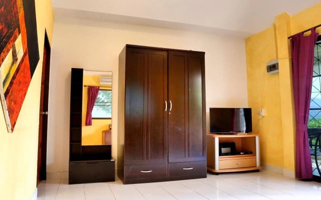 Phutaewan Resort and Spa - photo 4