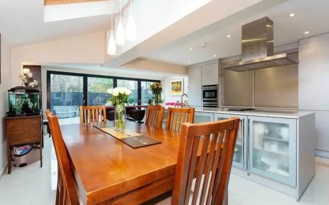 Southfields Hideaway - photo 4