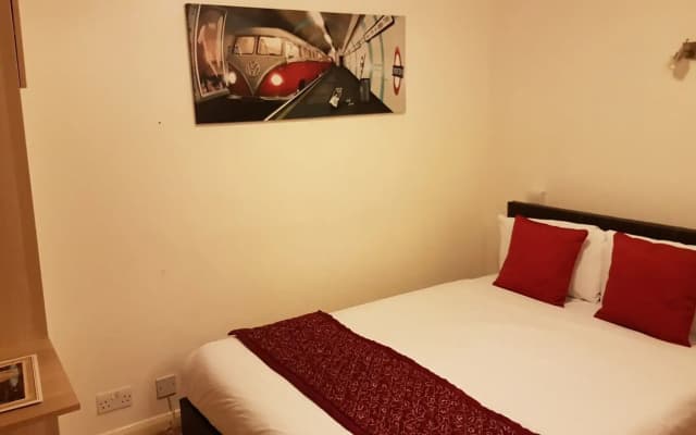 Westpoint Hotel - photo 3
