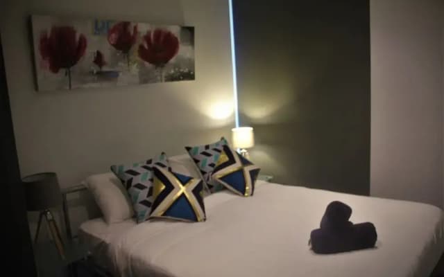Upper West Side Apartments - photo 5