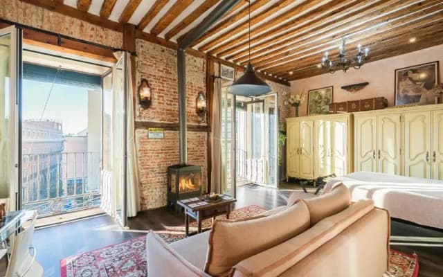 1851: Exceptional 19th century studio in Madrid - photo 3