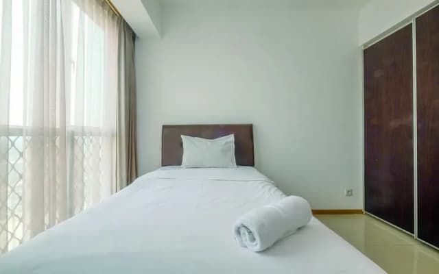 Big and Cozy Gandaria Heights 3BR Apartment with Direct Access to Mall - photo 5