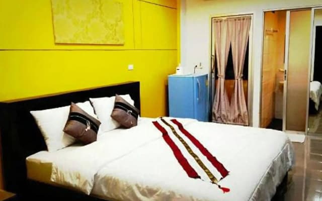 Nateesin Apartment - photo 4