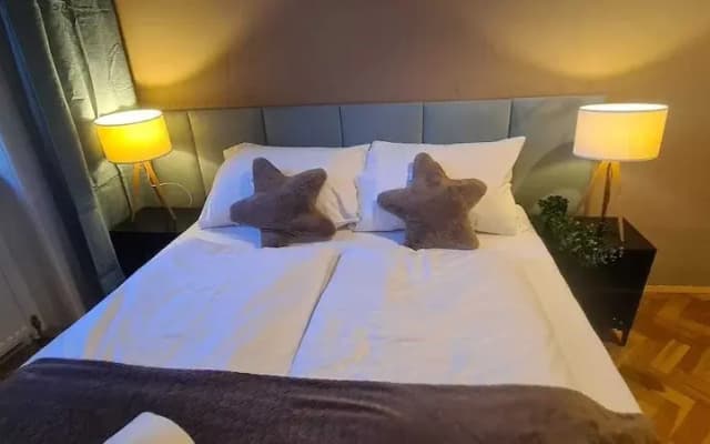 Cozy 2BR Apt Prime Vienna Longstays - photo 5