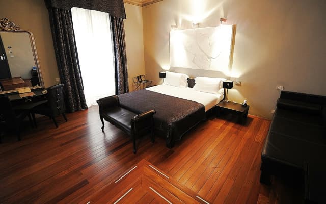 Borghese Palace Art Hotel - photo 4