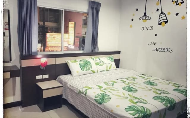 Goodfeel Guesthouse - photo 2